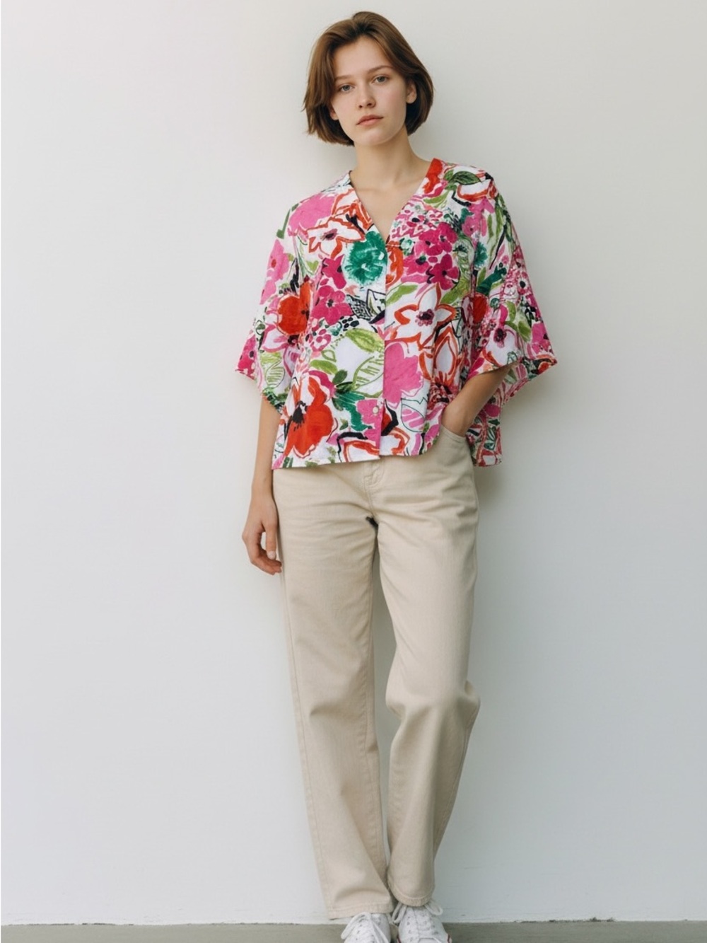 Entro size XS  Blouse floral